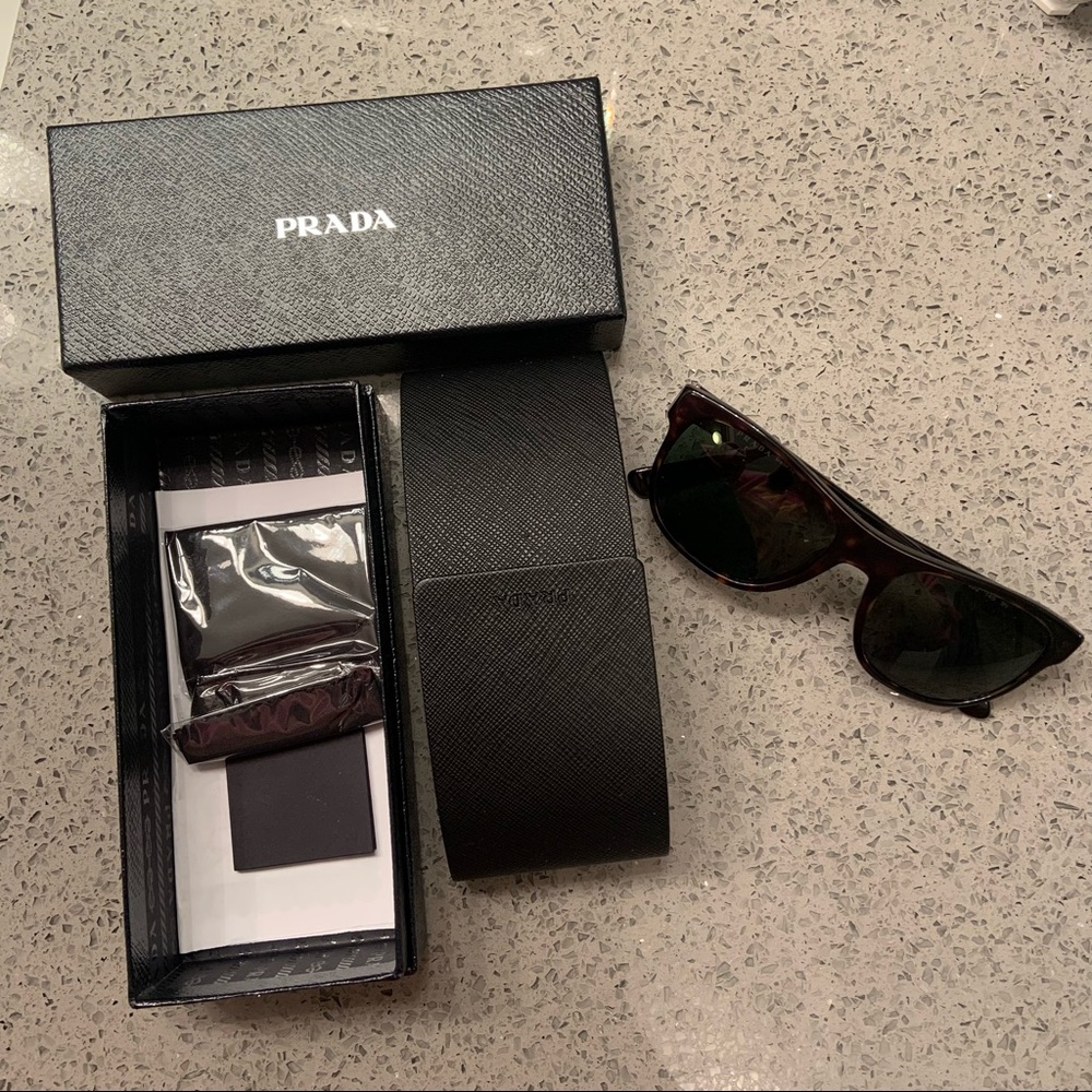 PRADA - tortoise shell square frame sunglasses - Picture 2 of 5